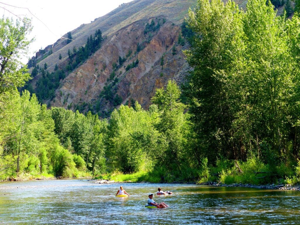 Big Wood Tubing Hailey, Idaho